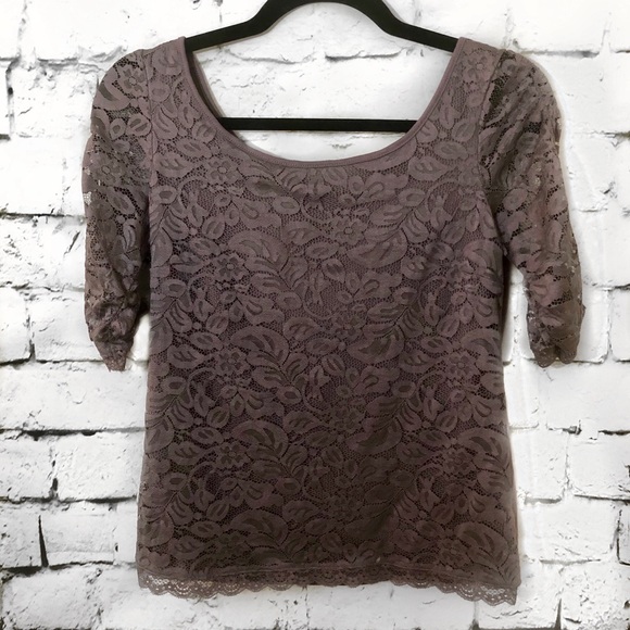 American Eagle | Violet Lace Top - Picture 1 of 4